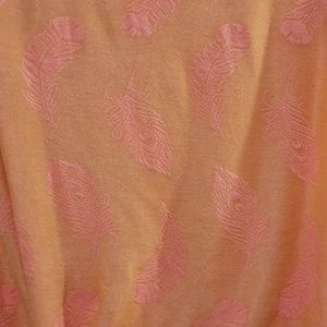 LuLaRoe Tops - Lularoe classic tee LuLaRoe Tops - Lularoe classic tee